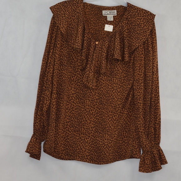Animal Print Founcy Blouse SZ M Le Caviar - Picture 3 of 8
